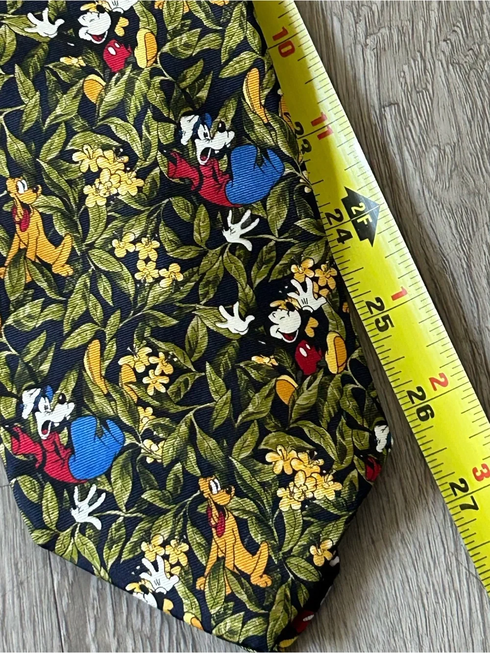 Disney Silk Tie Pluto Mickey Mouse Goofy Tie Rack Italy Excellent